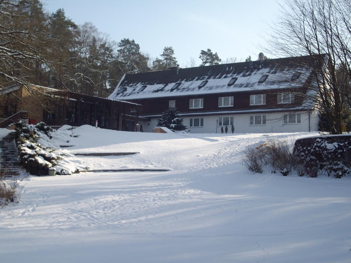 Seehotel Ichlim Sewekow Exterior photo